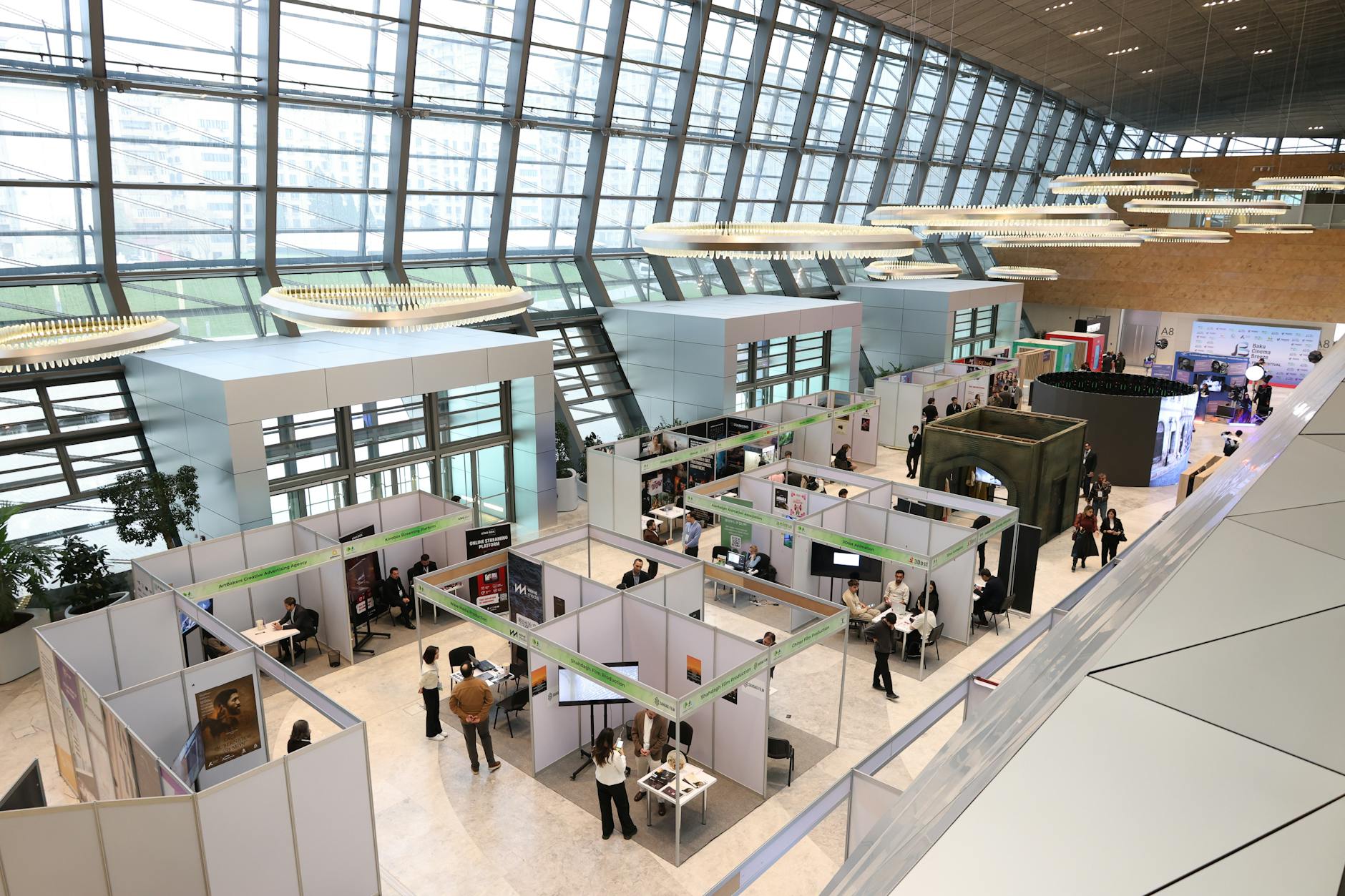 Trade Show Follow-Up Email Strategy for Wholesale Brands: Converting Leads While Interest Is Hot